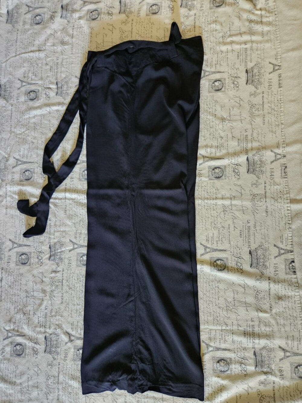 Wide Leg Pants - Picture 3 of 9